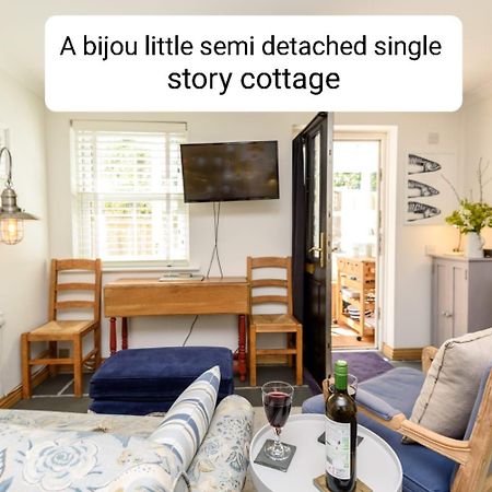 Bijou Coastal Apartment In Polperro With Hot Tub Onsite Parking Downhill Walk To Village מראה חיצוני תמונה