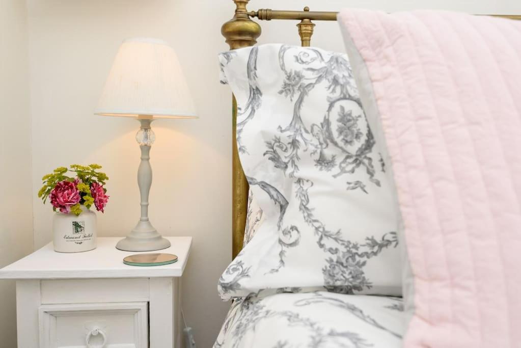 Bijou Coastal Apartment In Polperro With Hot Tub Onsite Parking Downhill Walk To Village מראה חיצוני תמונה