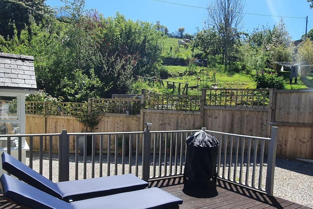 Bijou Coastal Apartment In Polperro With Hot Tub Onsite Parking Downhill Walk To Village מראה חיצוני תמונה