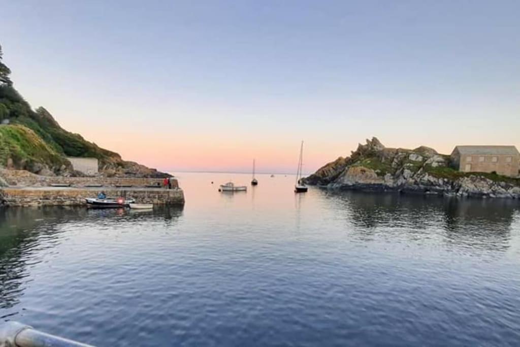 Bijou Coastal Apartment In Polperro With Hot Tub Onsite Parking Downhill Walk To Village מראה חיצוני תמונה