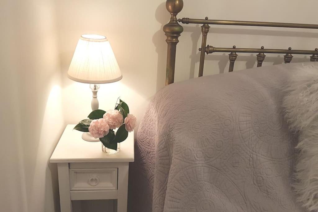 Bijou Coastal Apartment In Polperro With Hot Tub Onsite Parking Downhill Walk To Village מראה חיצוני תמונה