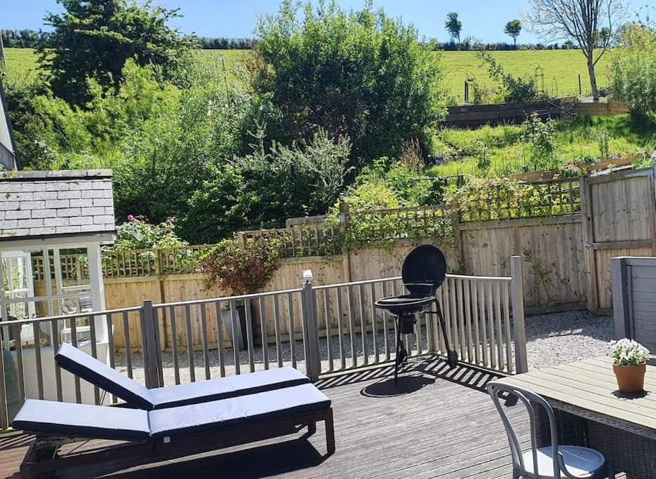 Bijou Coastal Apartment In Polperro With Hot Tub Onsite Parking Downhill Walk To Village מראה חיצוני תמונה