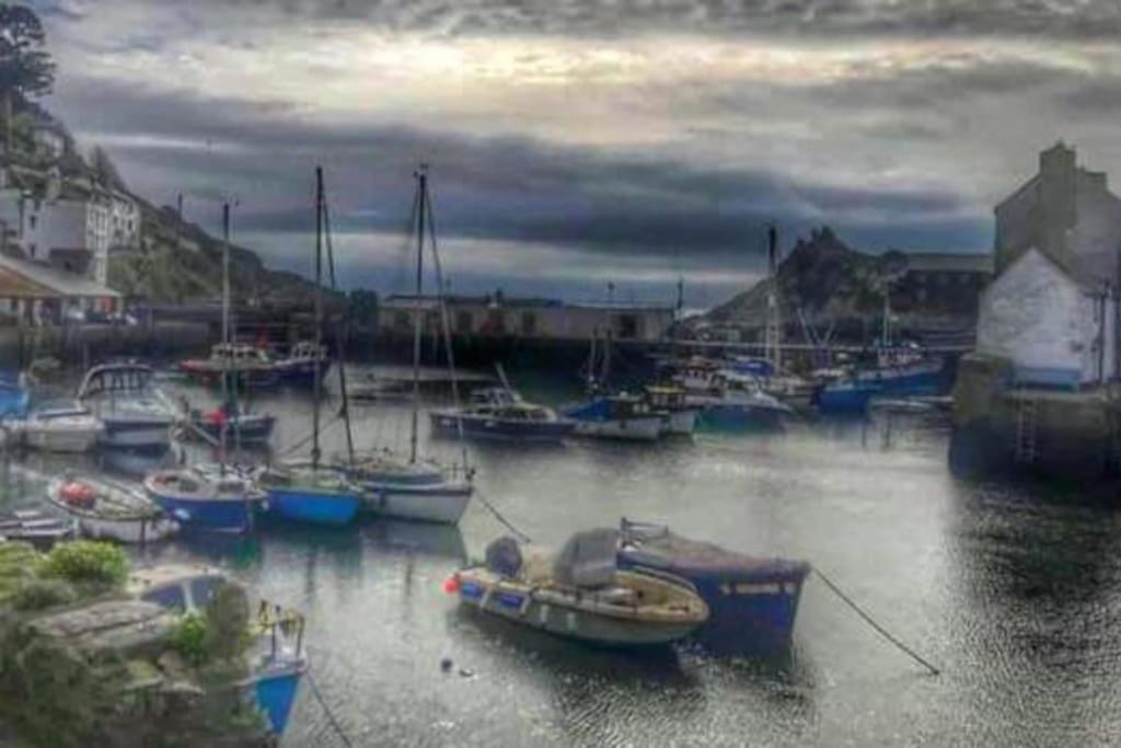 Bijou Coastal Apartment In Polperro With Hot Tub Onsite Parking Downhill Walk To Village מראה חיצוני תמונה